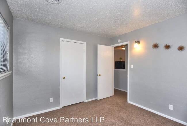 Building Photo - 3147 S 108th E Ave