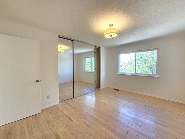 Building Photo - 2582 Camino San Patricio