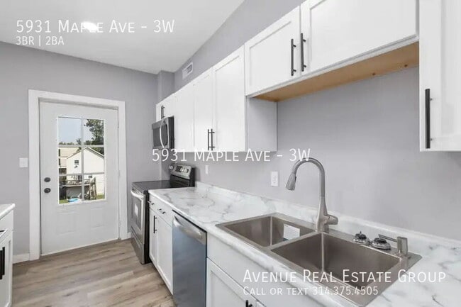 Building Photo - 5931 Maple Ave