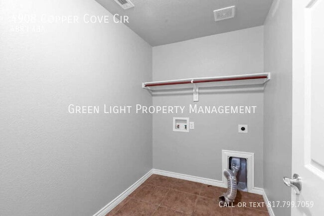 Building Photo - 4908 Copper Cove Cir