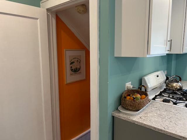 Building Photo - Furnished Single Family House Near Cornell Campus