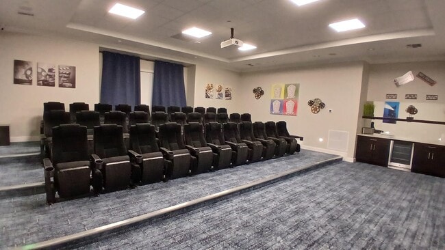 Building Photo - 1204 SE Woodbine Rd