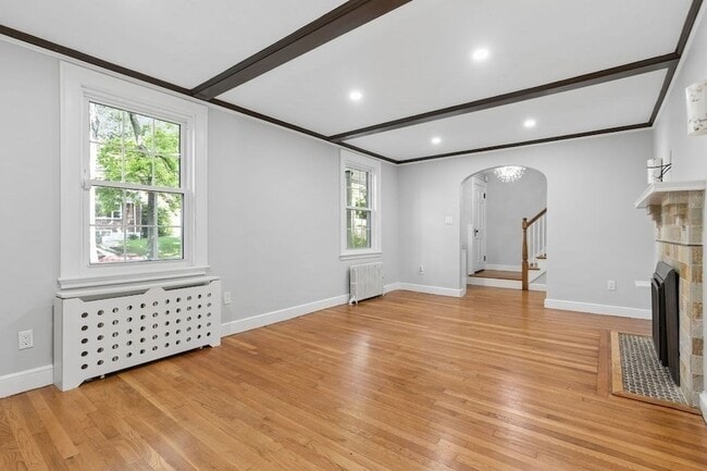 Building Photo - 36 Risley Rd