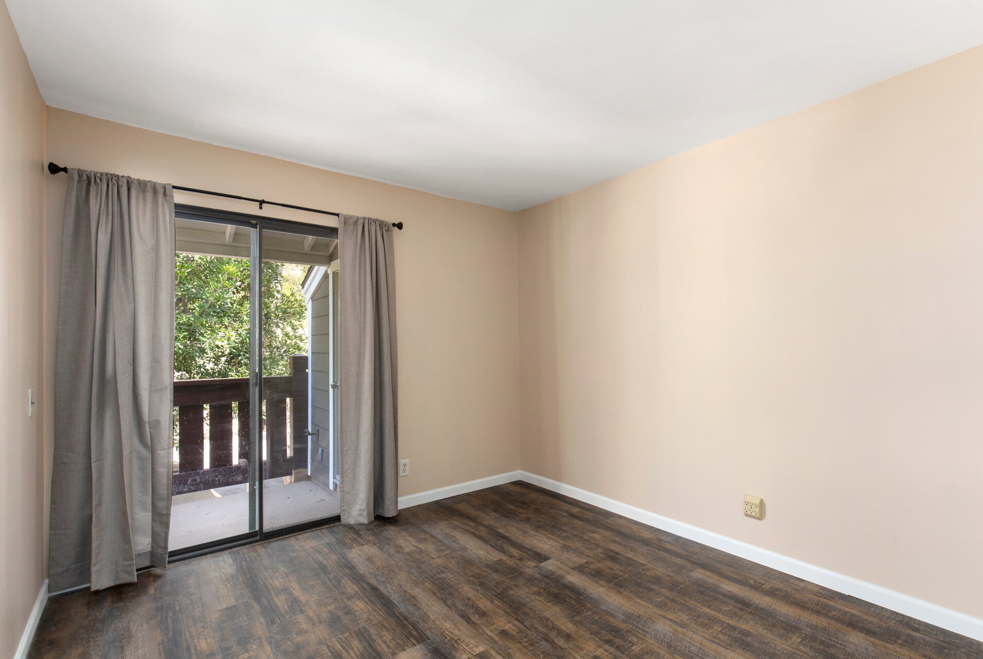 Building Photo - 19104 Alamo Ln