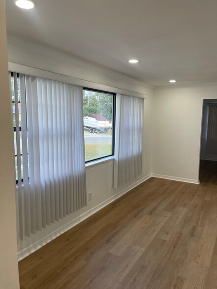 Building Photo - 8514 Concord Ct