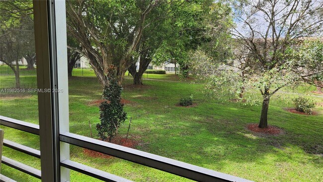 Building Photo - 2403 Antigua Cir