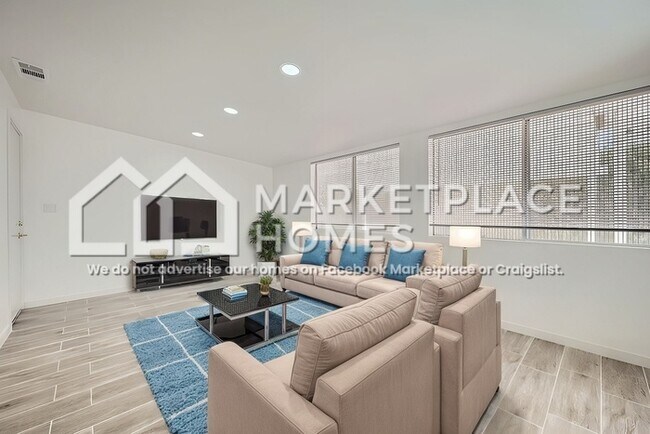 Building Photo - 12021 N Riviera Ct