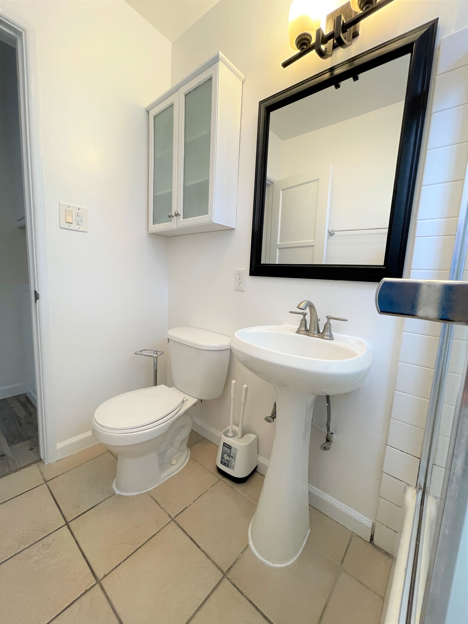 Bathroom - 628 S Pacific Coast Hwy