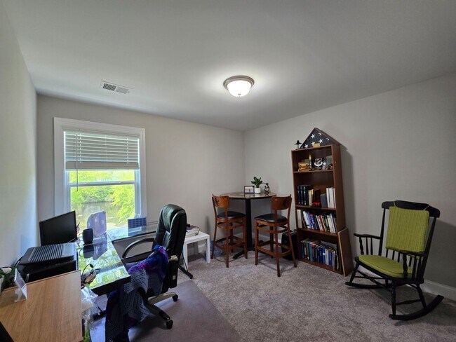 Building Photo - Rare find in Camden, SC - Gorgeous home on...