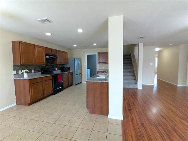 Building Photo - 13031 Michelle Dr