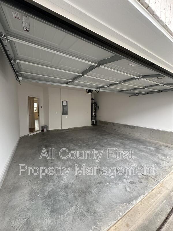 Building Photo - 2555 Adventure Wy