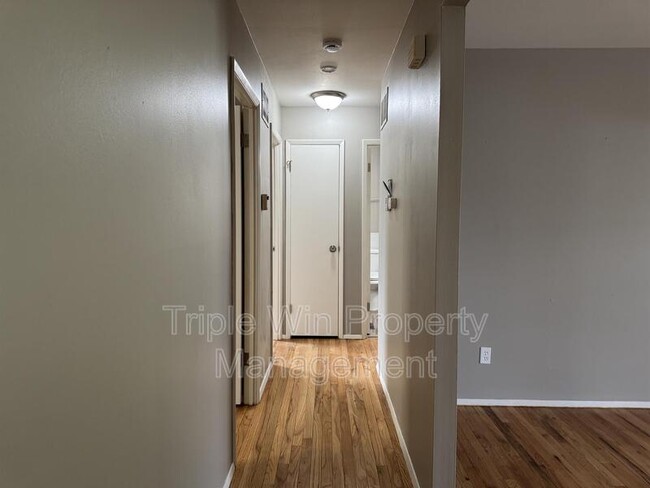 Building Photo - 11282 Ashcroft Ln