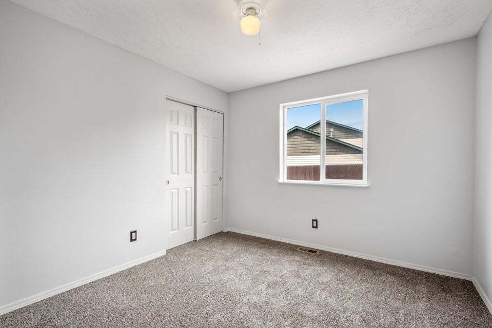 Building Photo - 6688 W Santa Fe St