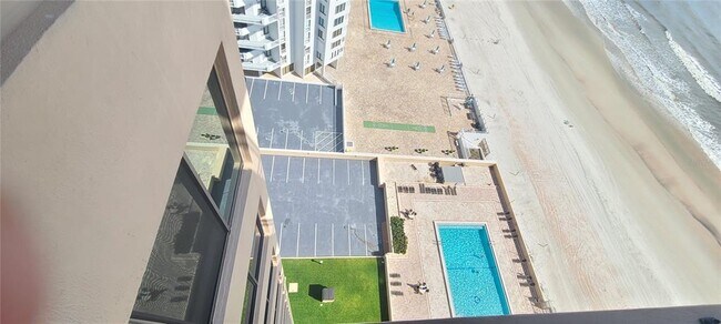 Building Photo - 3051 S Atlantic Ave