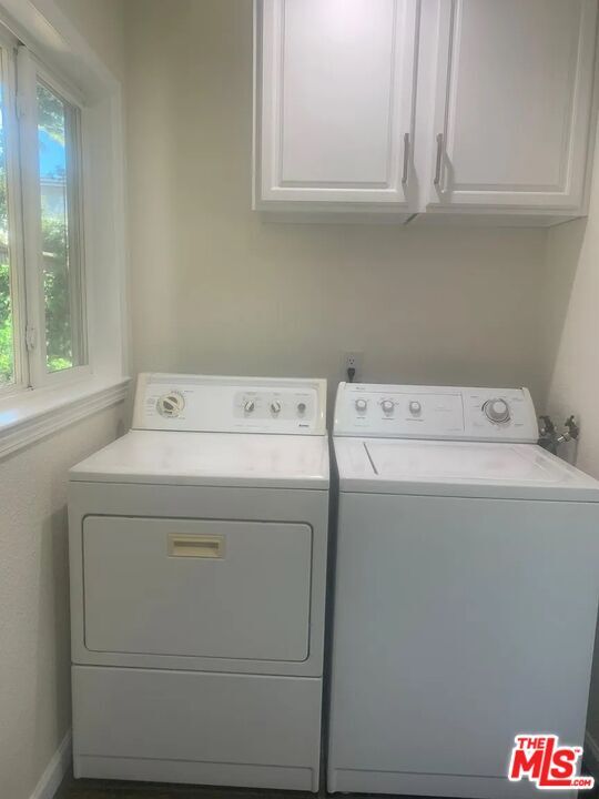 Building Photo - 109 Sierra Dr