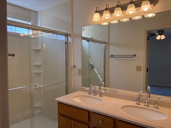 Building Photo - Single Family Home in Villages of Brentwood