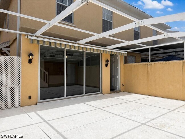 Building Photo - 28667 Alessandria Cir