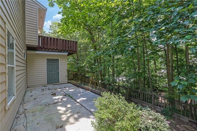 Building Photo - 986 Franklin Ridge Ct