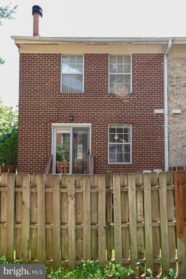 Building Photo - 9073 Lambskin Ln