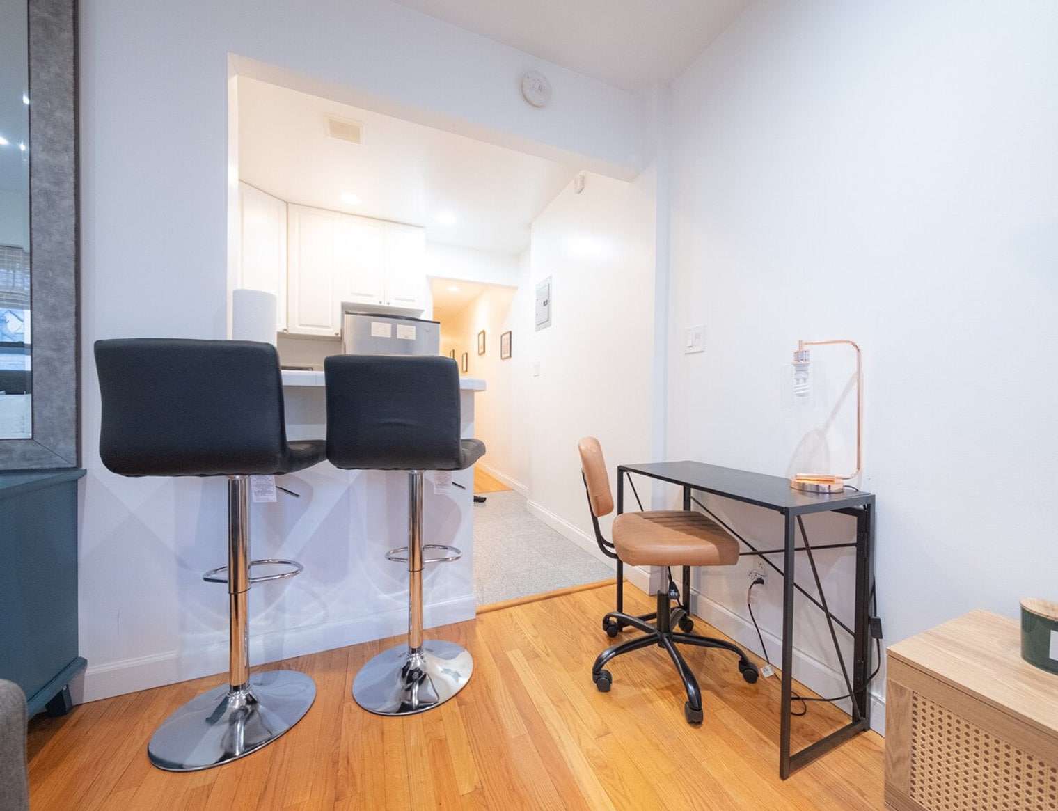 Building Photo - 317 E 75th St