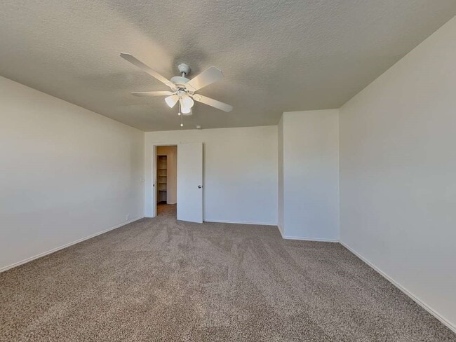 Building Photo - 4811 Russet Trail Ct