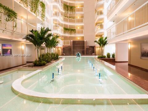 Building Photo - 1717 N Bayshore Dr