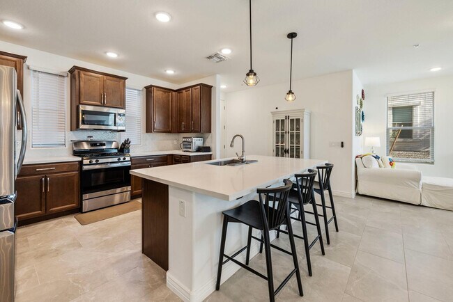 Building Photo - 5100 E Rancho Paloma Dr