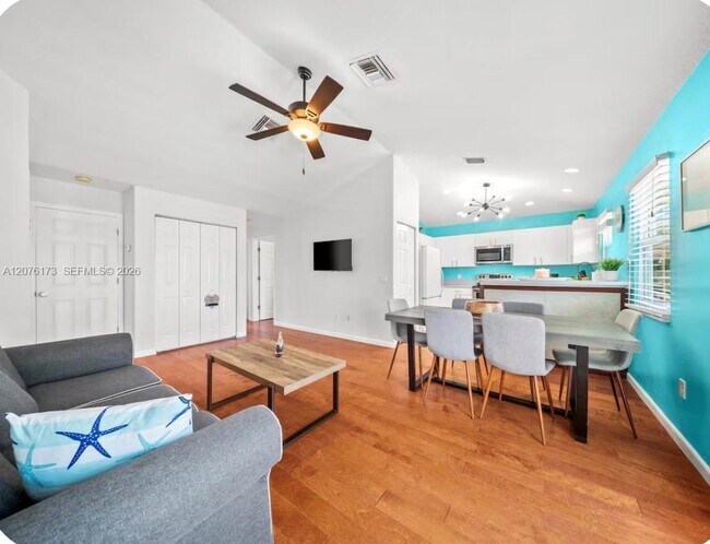 Building Photo - 1261 Bonefish Ct