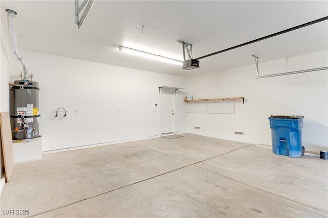 Building Photo - 171 Apache Tear Ct
