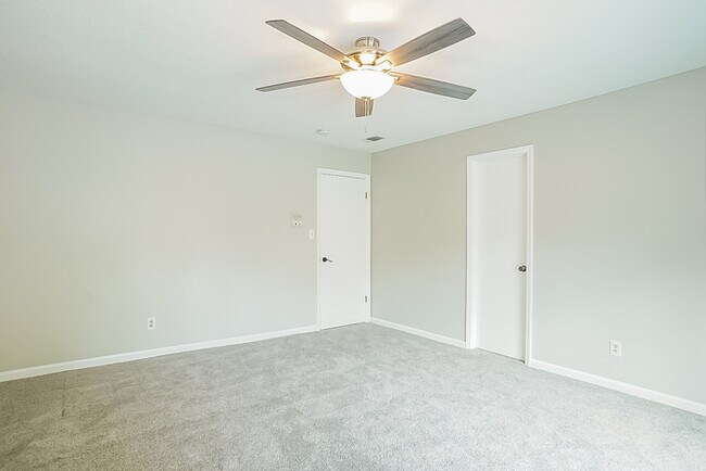 Building Photo - Charming 4 Bedroom Home in Martinez, GA