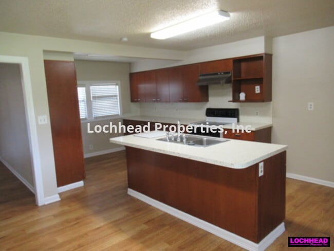 Building Photo - Must See!!!! Beautiful Home in Garland!!!!