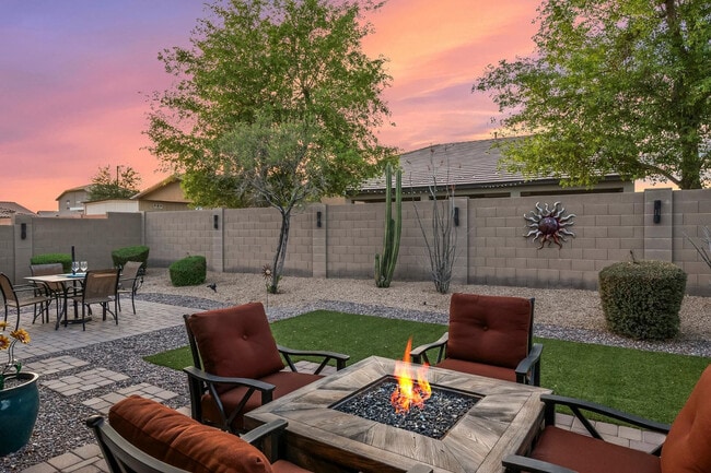 Building Photo - 16048 W Papago St