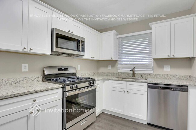 Building Photo - 6052 Brookdale Ln SW