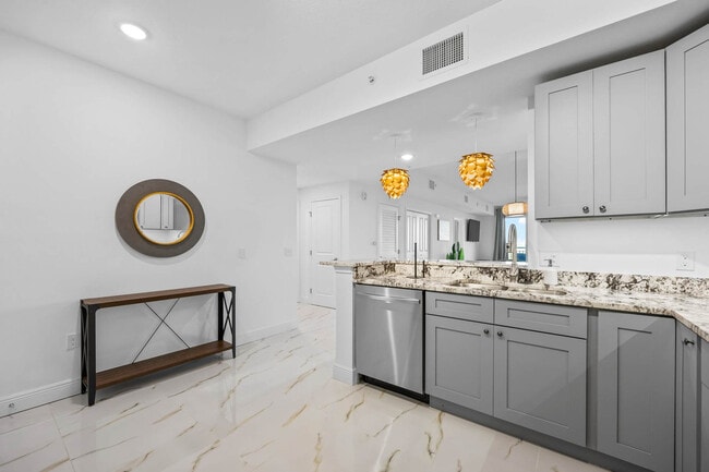 Building Photo - 701 Pilot Ln