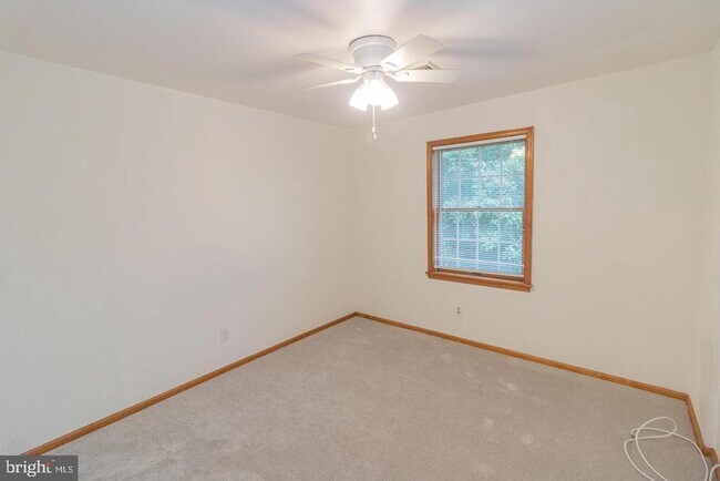 Building Photo - 133 Chalkboard Ct