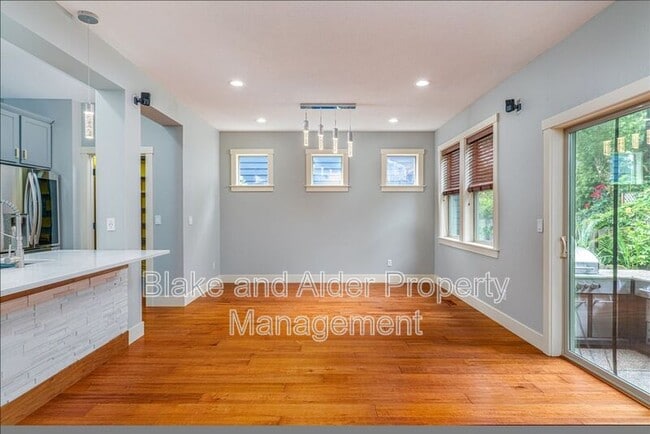 Building Photo - 7981 SW Kelso Ct