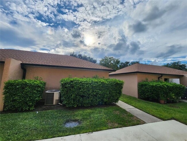 Building Photo - 13746 Beauregard Pl