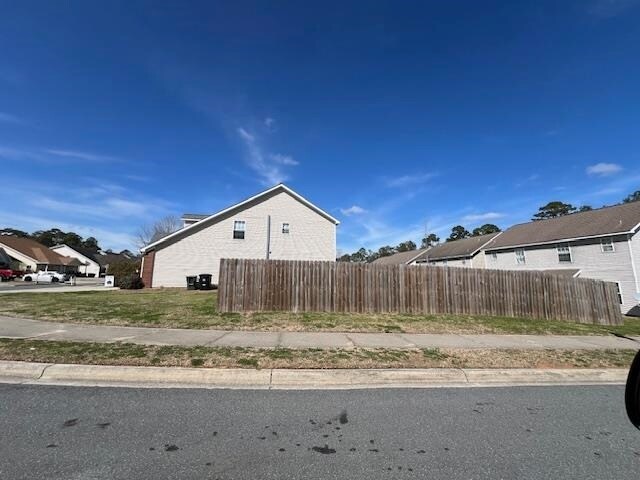 Building Photo - 3247 Sugar Berry Way