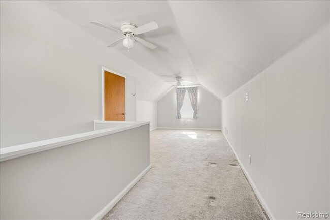 Building Photo - 908 Bauman Ave