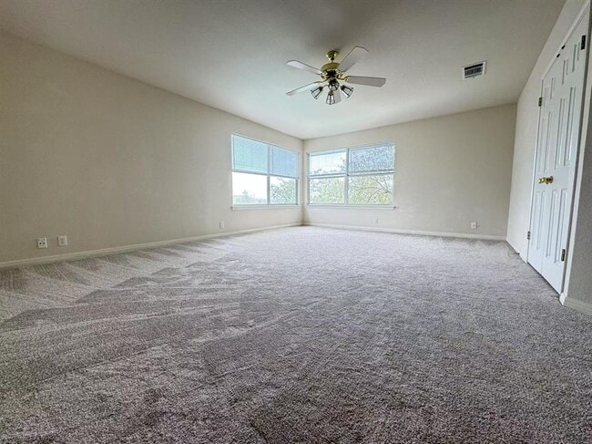 Building Photo - 10204 Tenava Ct