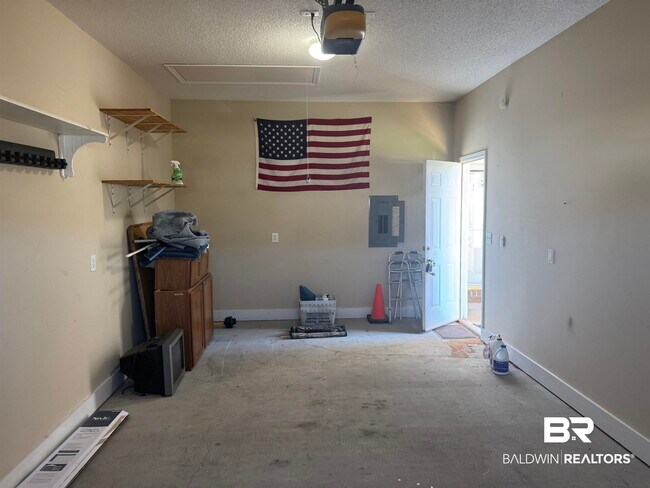 Building Photo - 2651 S Juniper St