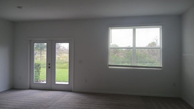 Building Photo - 421 Madison Dr