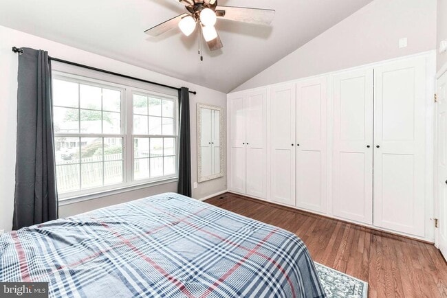 Building Photo - 1413 Valebrook Ln