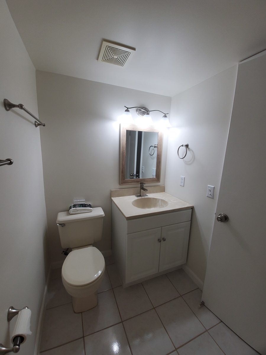 Building Photo - 10885 NW 7th St