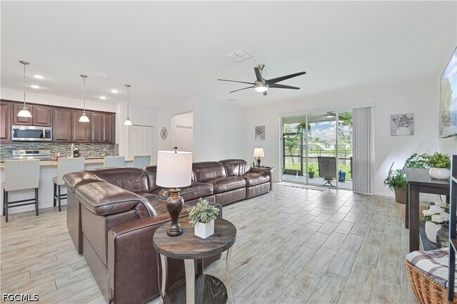 Building Photo - 8784 Cascade Price Cir