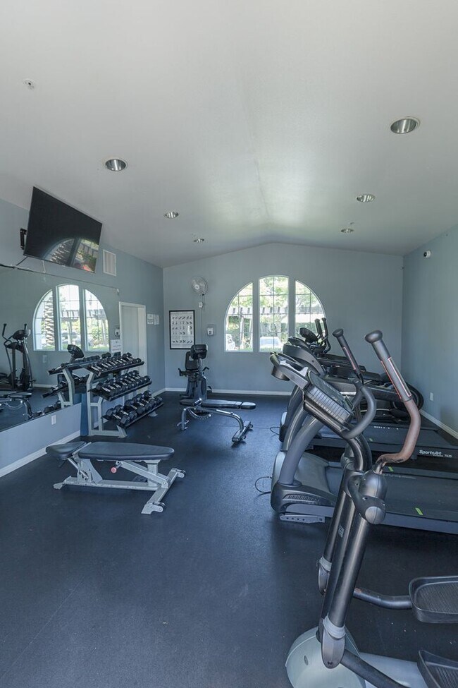 Building Photo - Single Family Golf Course Home for rent in...