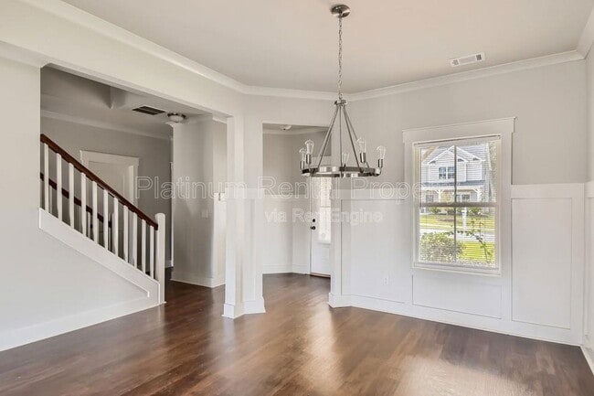 Building Photo - 244 Stonecreek Bnd