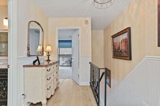 Building Photo - 376 Knapps Hwy