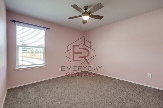 Building Photo - 2569 Merganser Dr