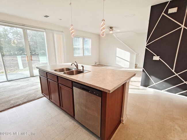 Building Photo - 5138 Sawmill Pt Wy